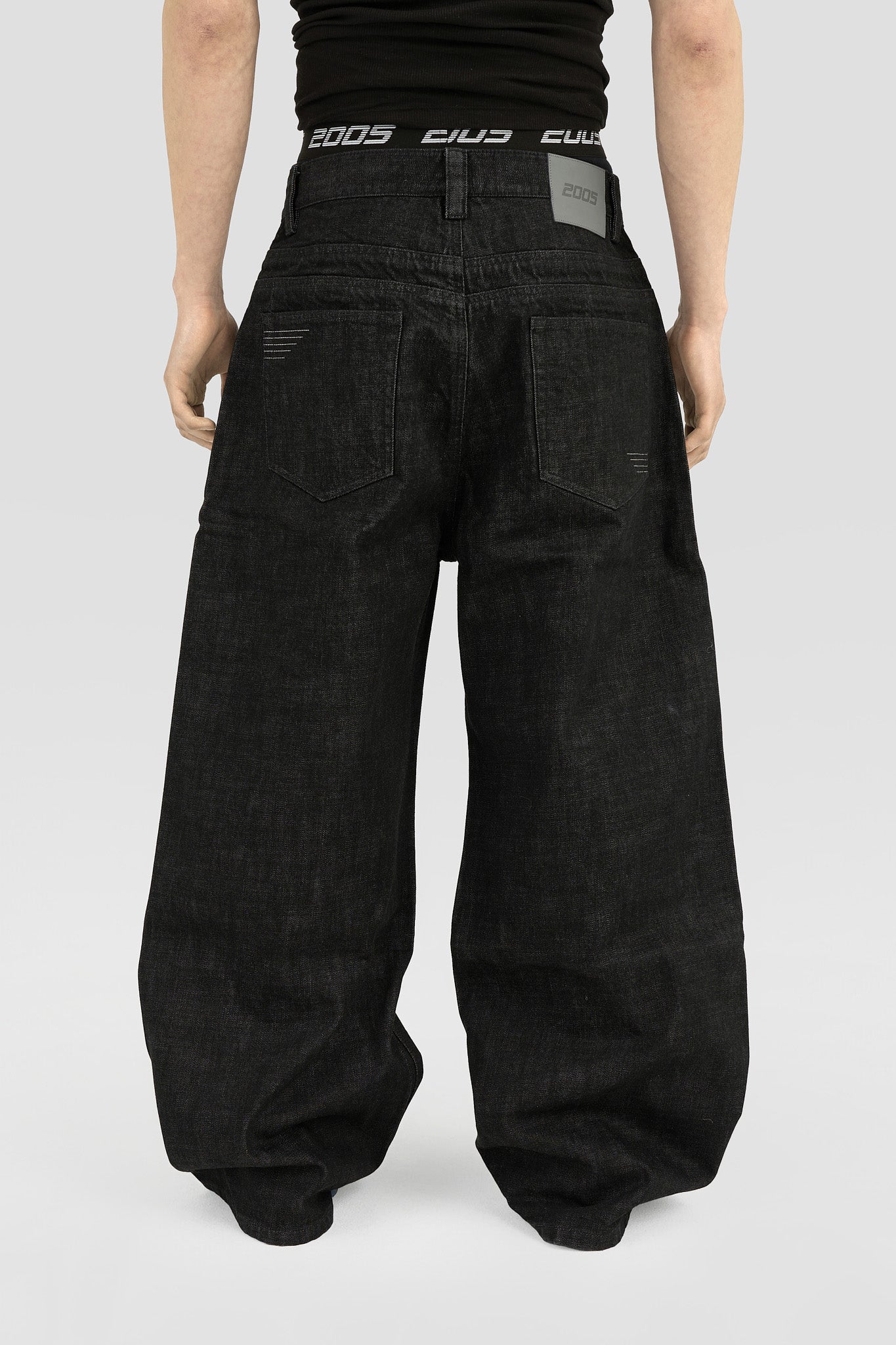 ULTRA BAGGY FIT RAW DENIM - BLACK