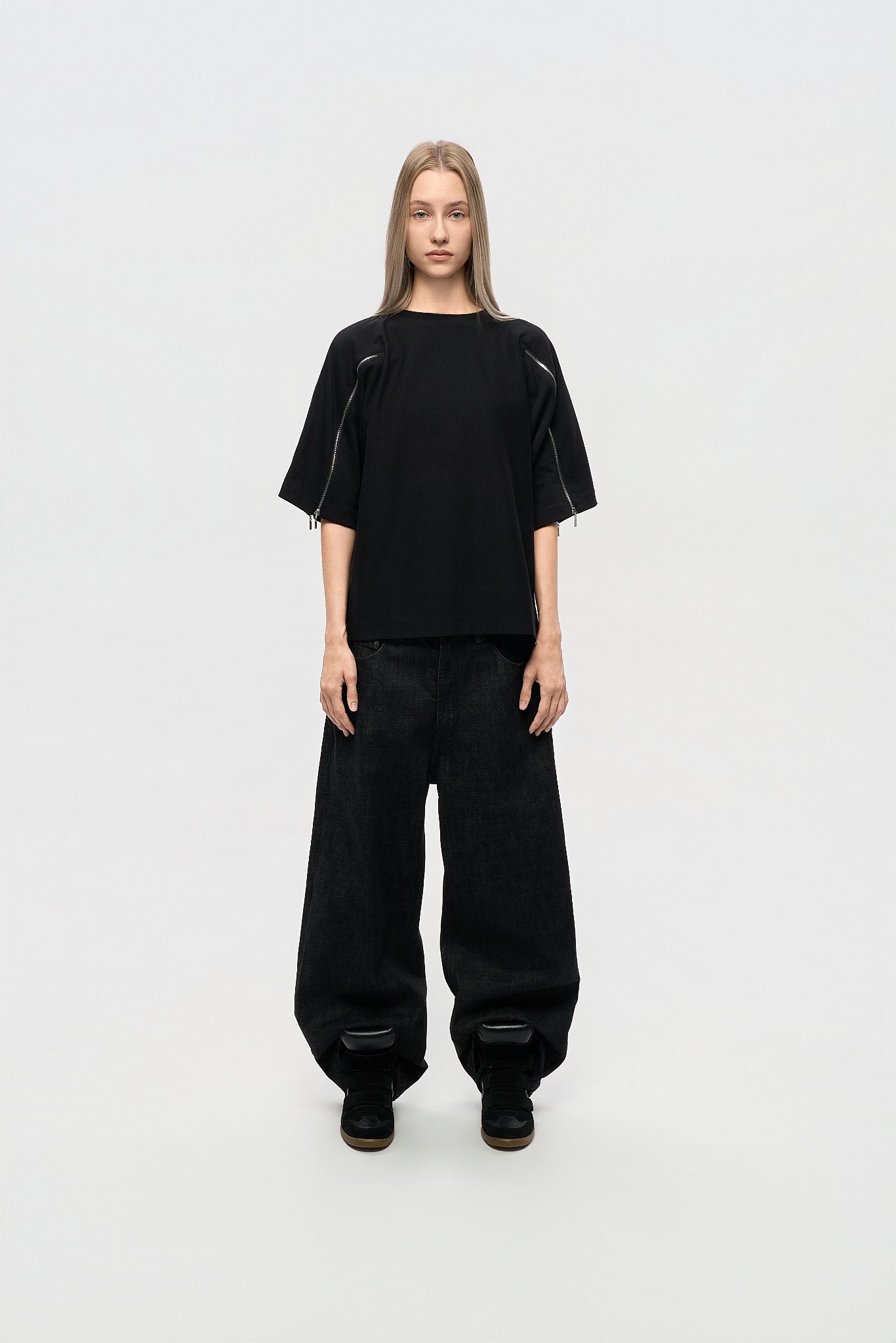 Zip Tee - Black