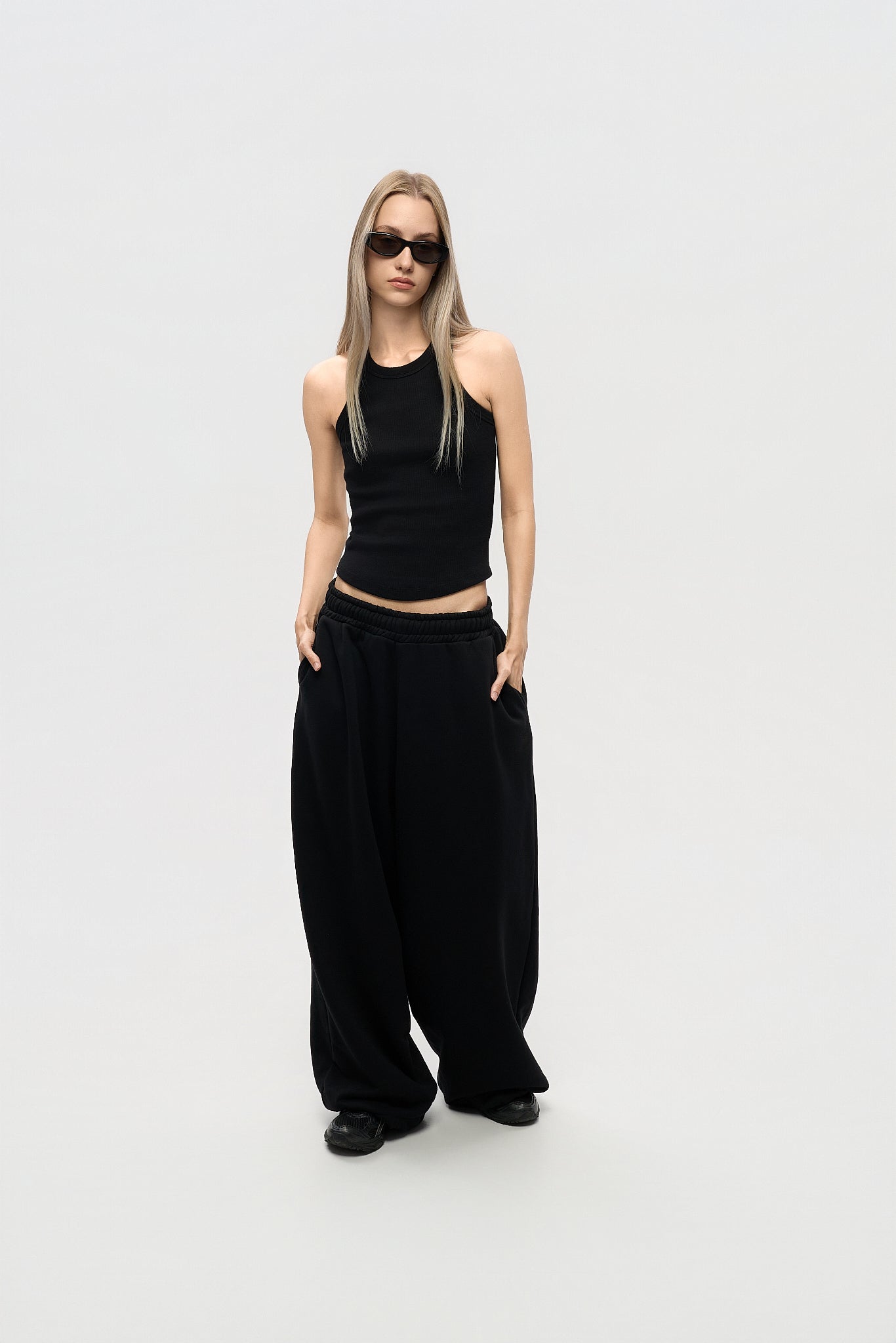 Ultra Baggy Sweatpants - Black