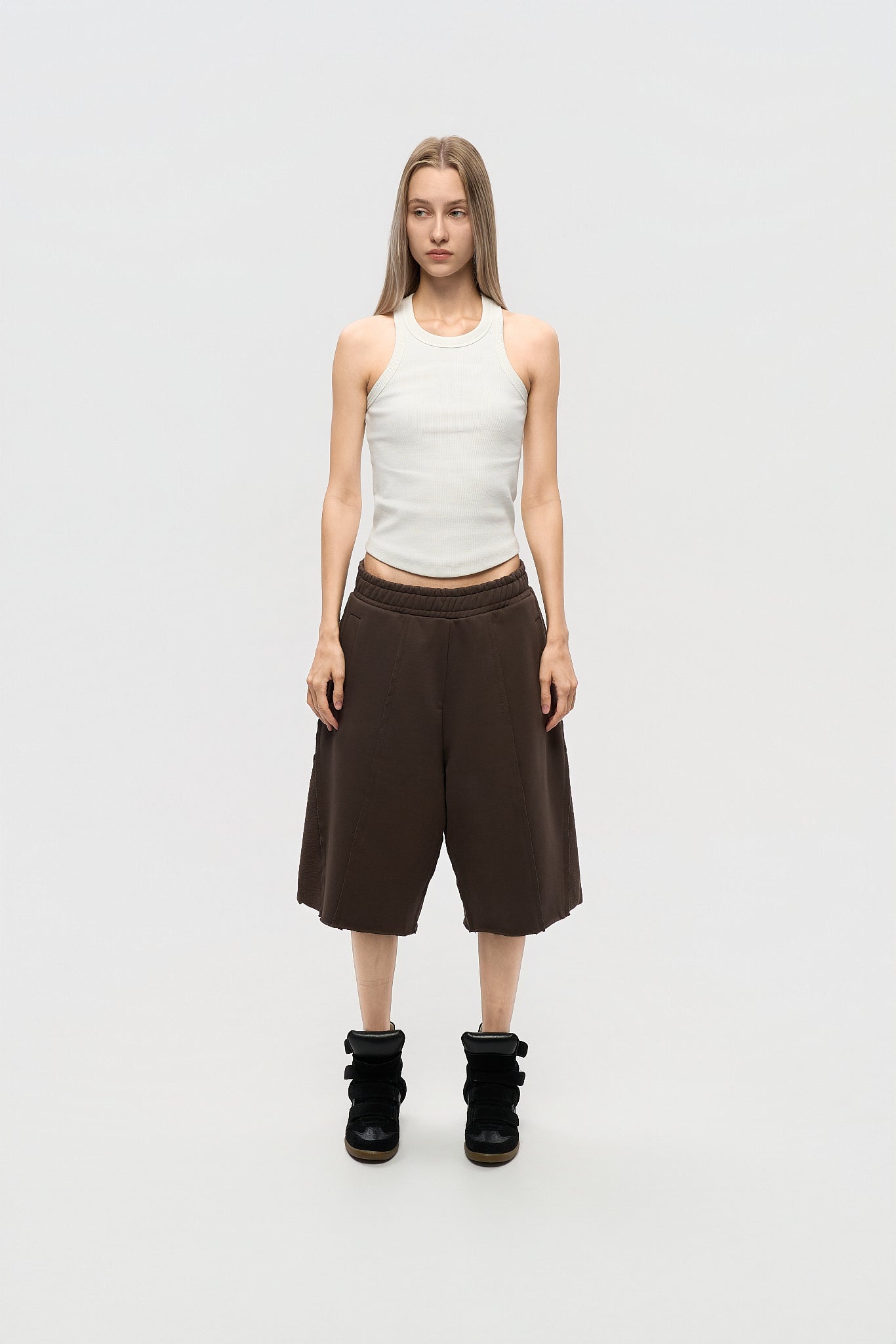 Uniform Shorts - Dark Mocha