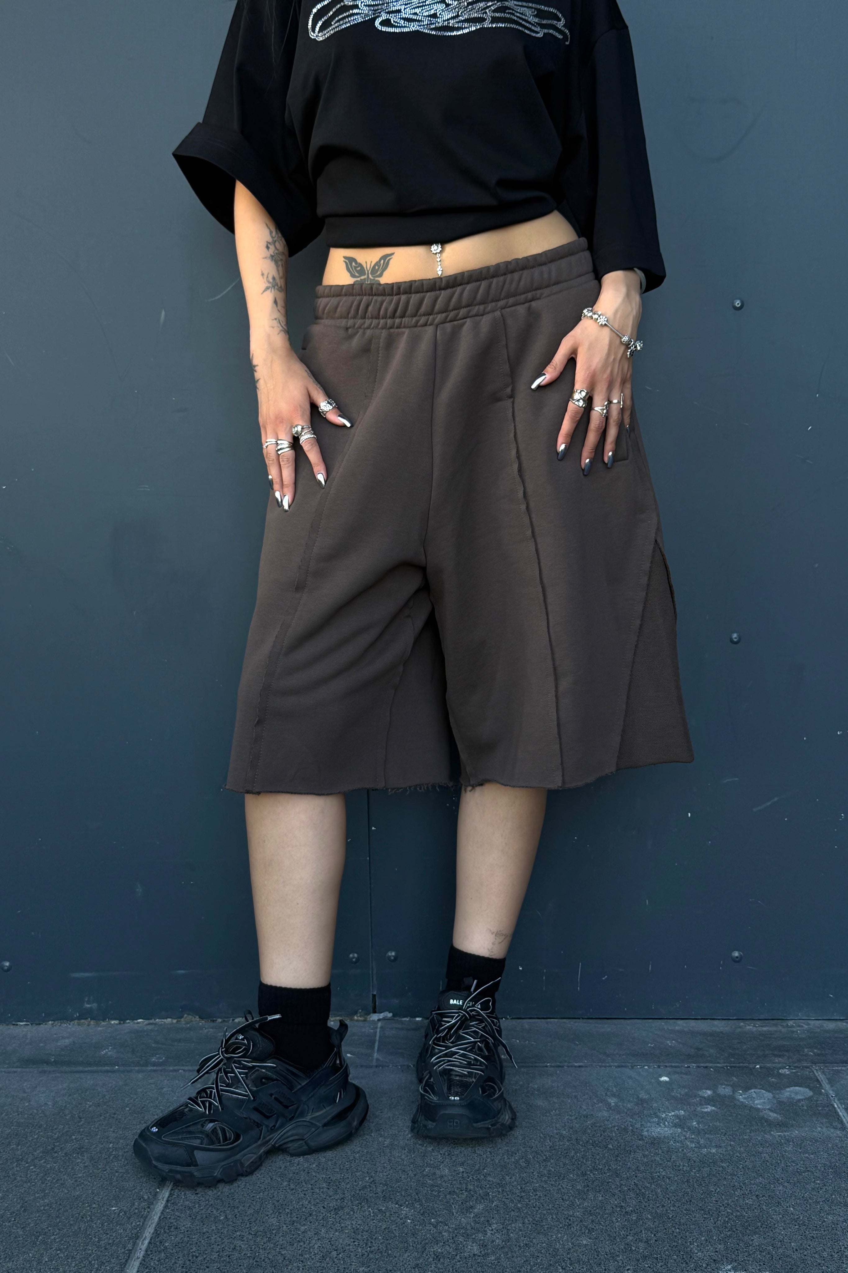 Uniform Shorts - Dark Mocha