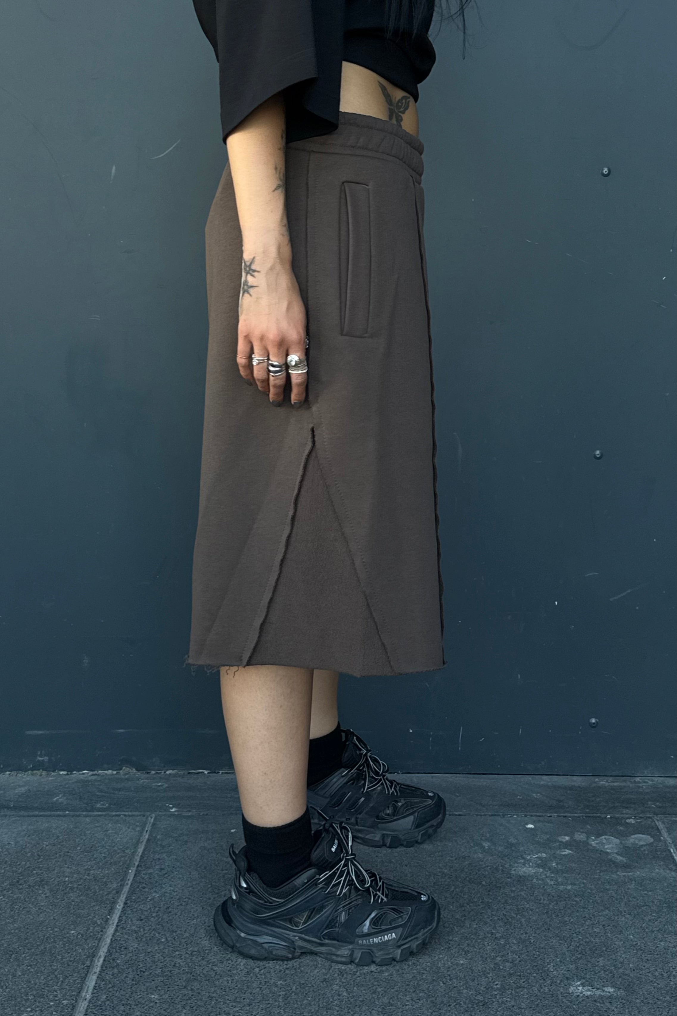 Uniform Shorts - Dark Mocha